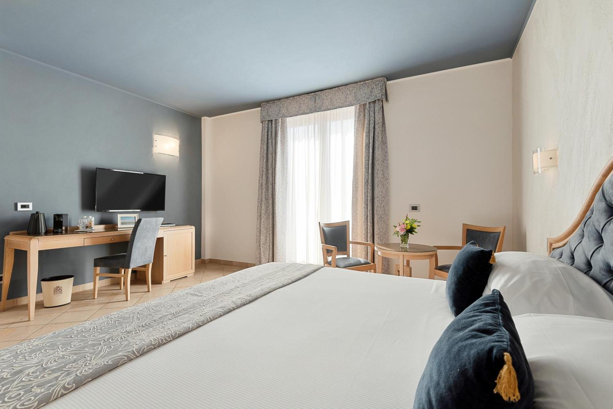 Park Hotel Argento Levanto Exterior photo